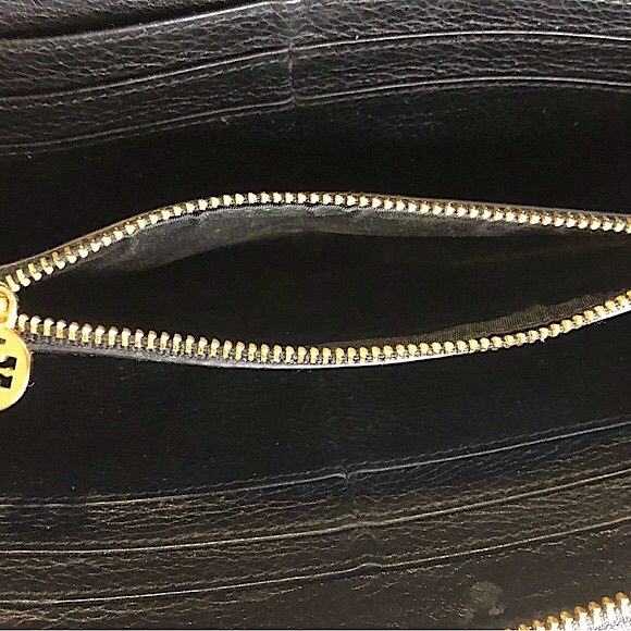 TORY BURCH Black Tumbled Leather Full Zip Continental Wallet - Picture 9 of 15